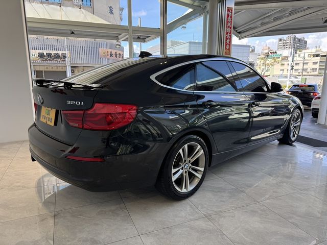 BMW寶馬 320I GT  第2張相片