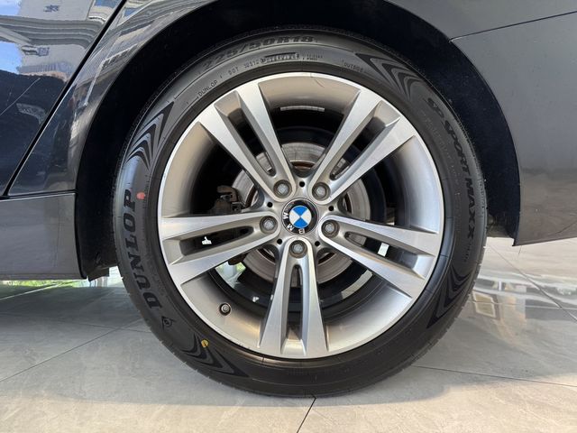 BMW寶馬 320I GT  第4張相片