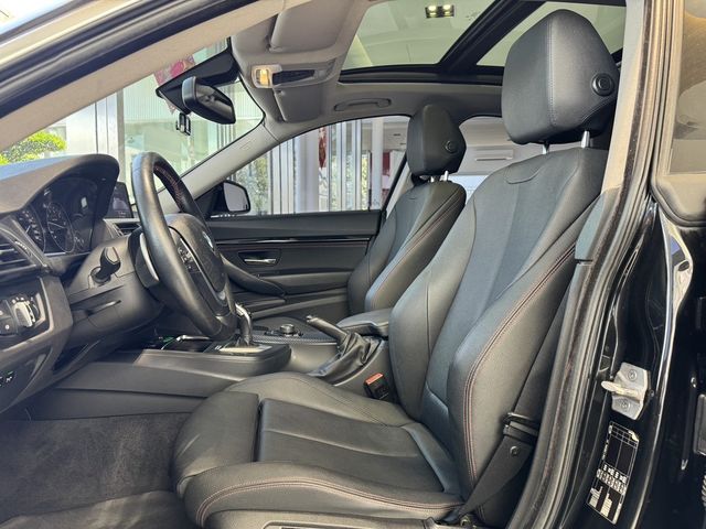 BMW寶馬 320I GT  第9張相片