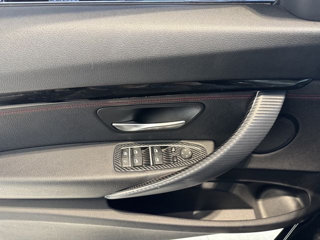 BMW寶馬 320I GT  第14張相片