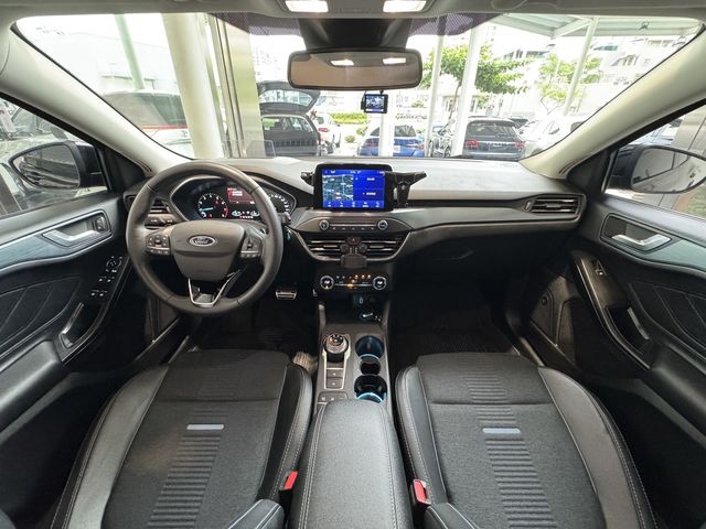 FORD福特 FOCUS ACTIVE  第5張相片