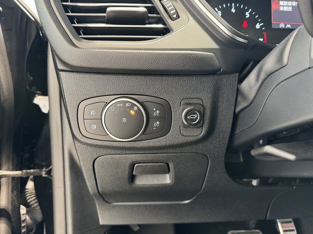 FORD福特 FOCUS ACTIVE  第13張相片