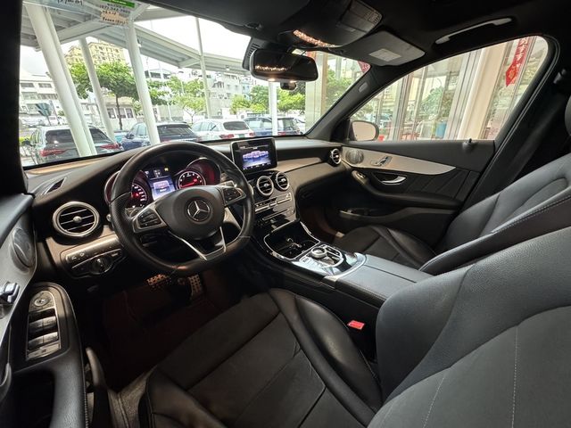 M-BENZ賓士 GLC250  第7張相片