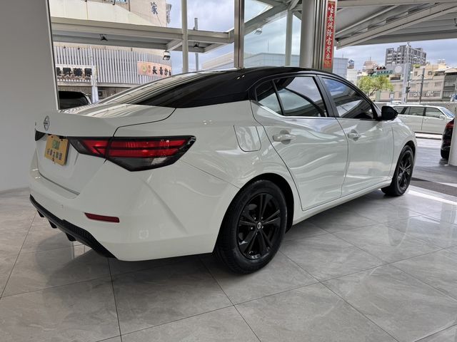NISSAN日產 SENTRA  第2張相片