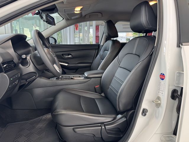NISSAN日產 SENTRA  第8張相片