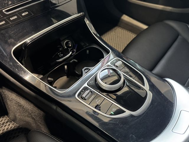 M-BENZ賓士 C200  第10張相片