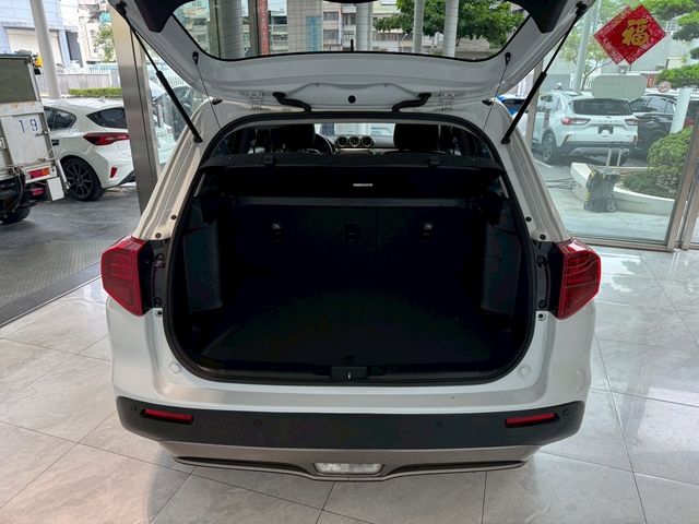 SUZUKI鈴木 VITARA  第17張相片