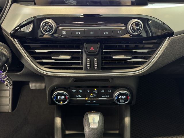 FORD福特 FOCUS  第11張相片