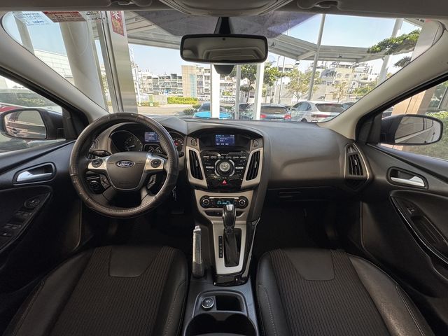 FORD福特 FOCUS  第6張相片