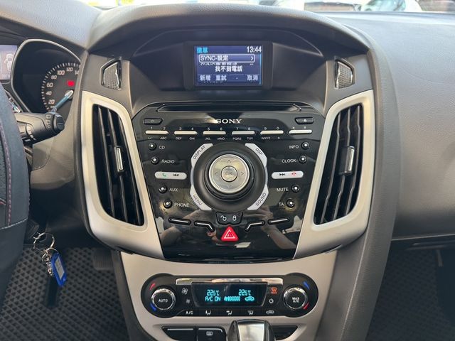 FORD福特 FOCUS  第12張相片