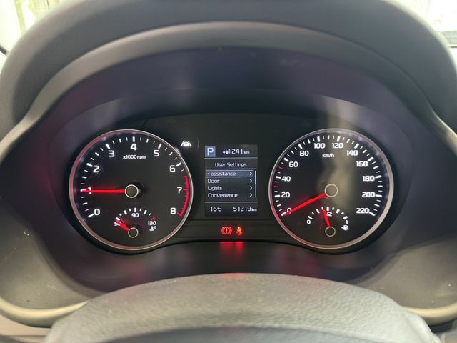 KIA起亞 STONIC  第13張相片