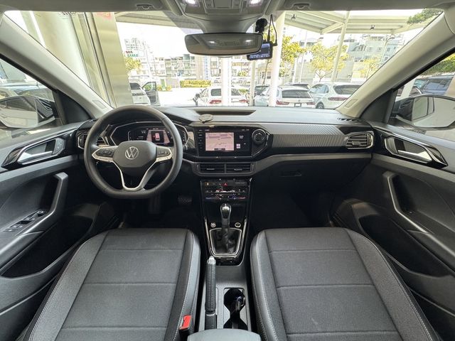 VOLKSWAGEN福斯 T-CROSS  第6張相片
