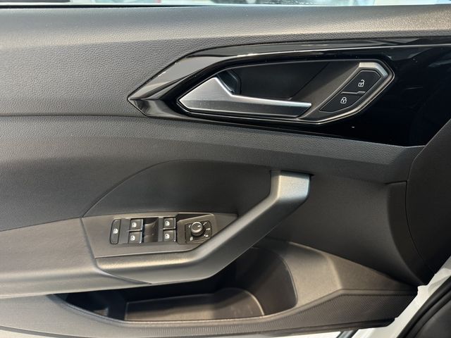 VOLKSWAGEN福斯 T-CROSS  第16張相片