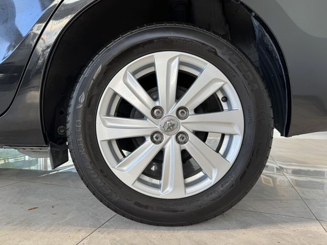 TOYOTA豐田 VIOS  第5張相片