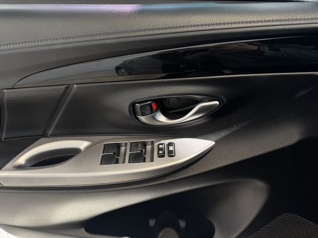 TOYOTA豐田 YARIS  第18張相片