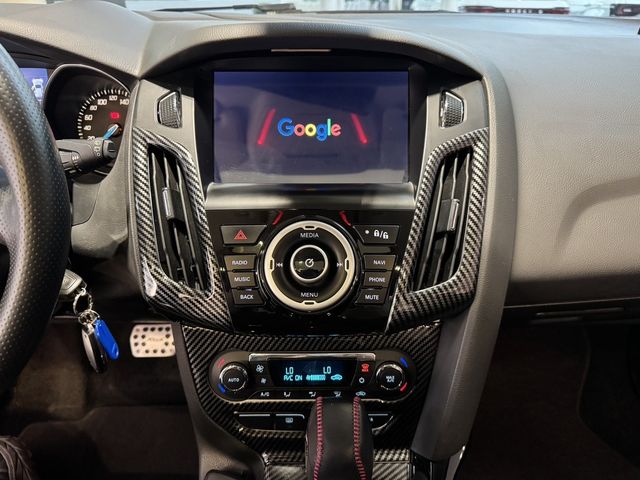 FORD福特 FOCUS  第14張相片