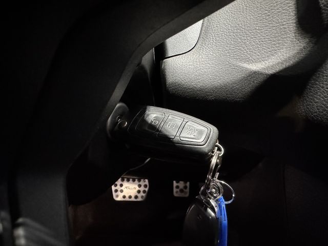 FORD福特 FOCUS  第15張相片