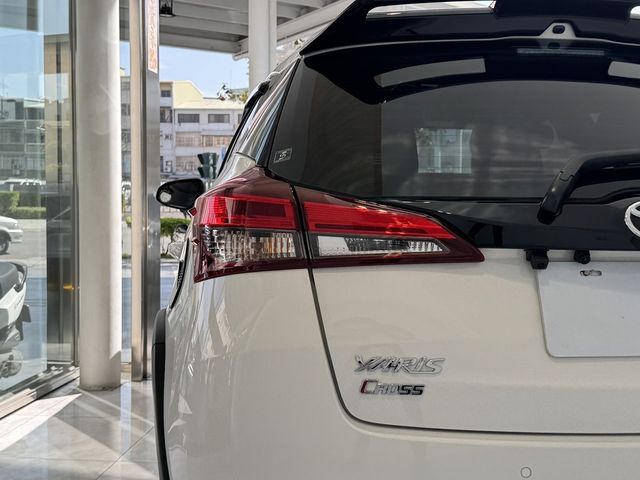 TOYOTA豐田 YARIS CROSSOVER  第3張相片
