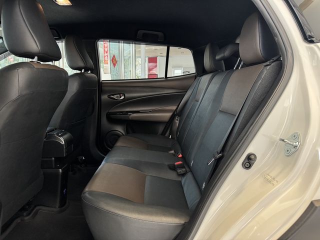 TOYOTA豐田 YARIS CROSSOVER  第8張相片