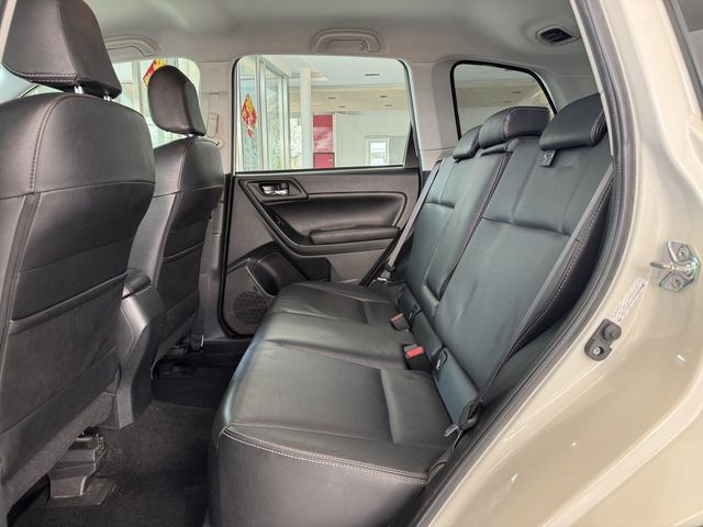 SUBARU速霸陸 FORESTER  第8張相片