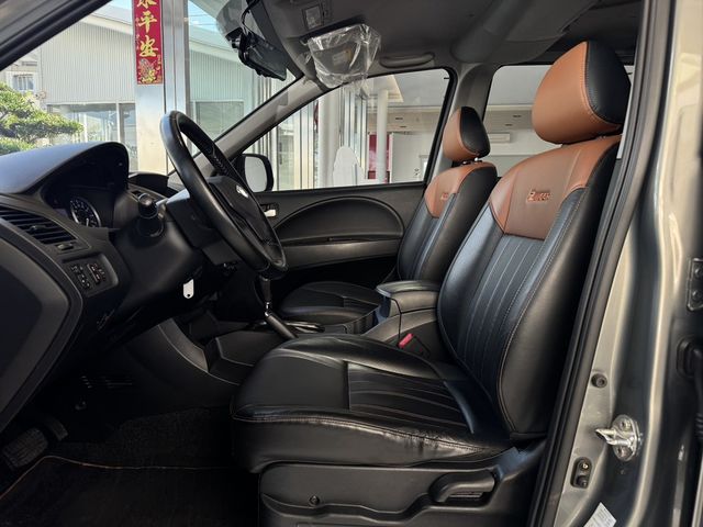 MITSUBISHI三菱 ZINGER  第10張相片