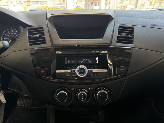 MITSUBISHI三菱 ZINGER  第12張相片