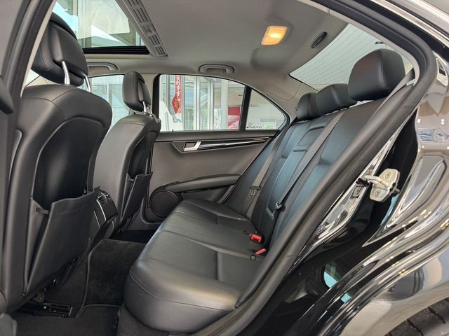 M-BENZ賓士 C200  第7張相片