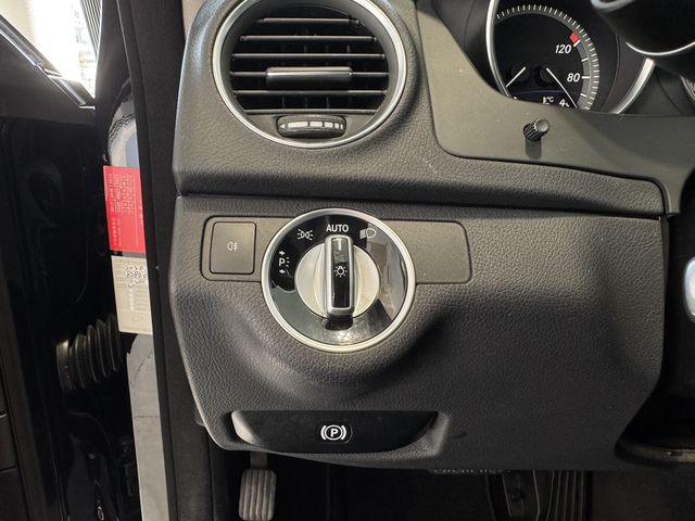 M-BENZ賓士 C200  第15張相片