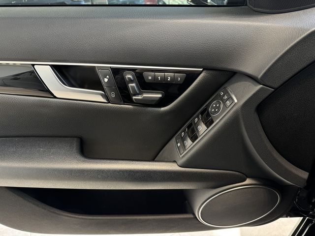 M-BENZ賓士 C200  第16張相片