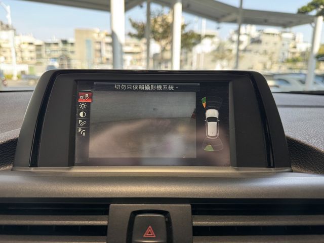 BMW寶馬 118I  第13張相片