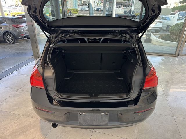 BMW寶馬 118I  第17張相片