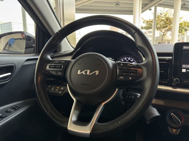 KIA起亞 STONIC  第5張相片