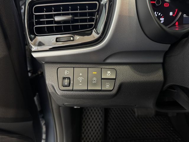 KIA起亞 STONIC  第18張相片