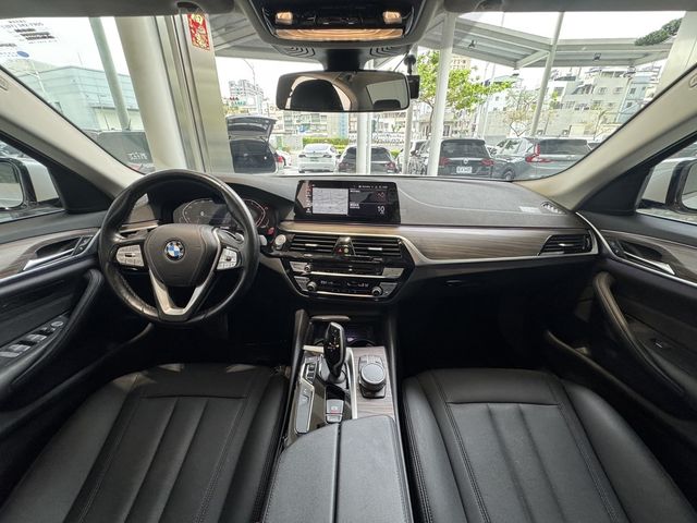 BMW寶馬 520I  第6張相片