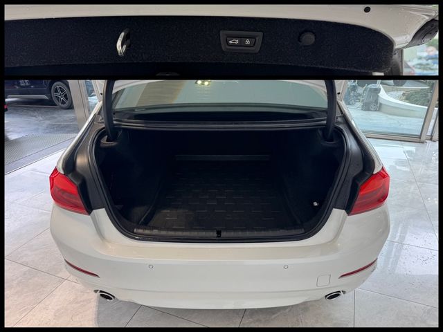 BMW寶馬 520I  第16張相片