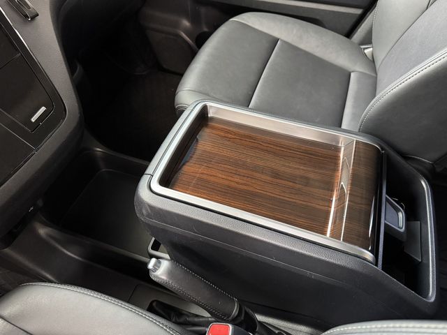 TOYOTA豐田 GRANVIA  第11張相片