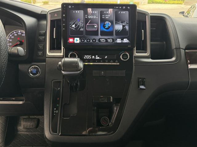 TOYOTA豐田 GRANVIA  第13張相片