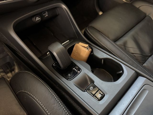 VOLVO富豪 XC40  第9張相片