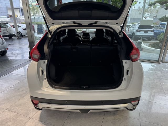 MITSUBISHI三菱 ECLIPSE  第17張相片