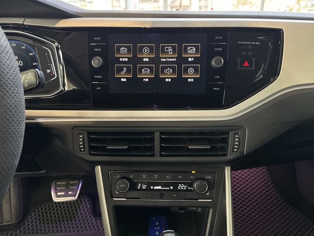 VOLKSWAGEN福斯 POLO  第11張相片