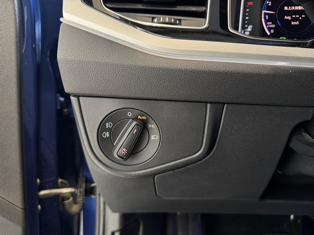 VOLKSWAGEN福斯 POLO  第13張相片
