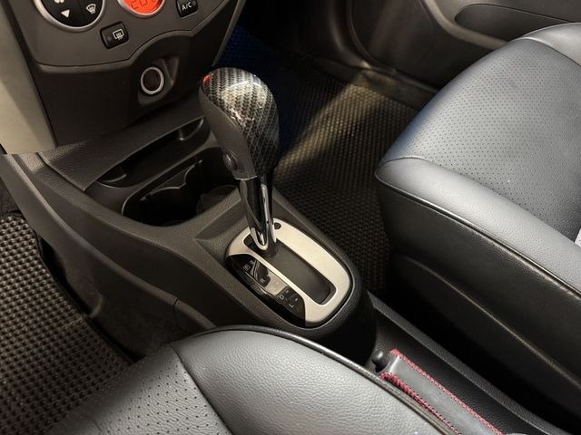 NISSAN日產 LIVINA  第12張相片