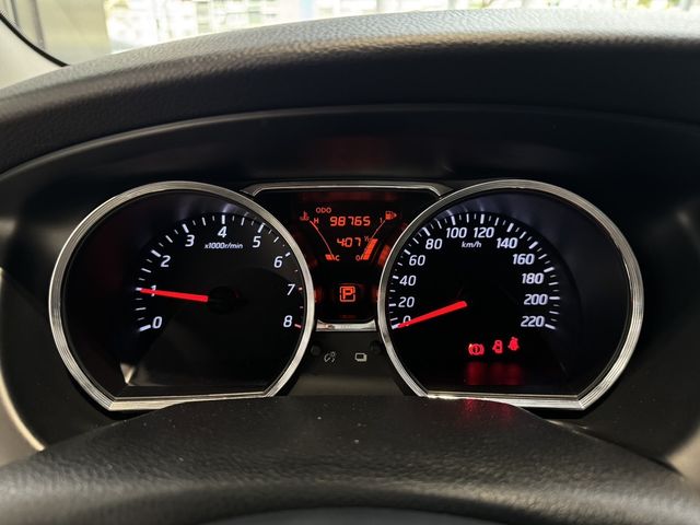 NISSAN日產 LIVINA  第17張相片