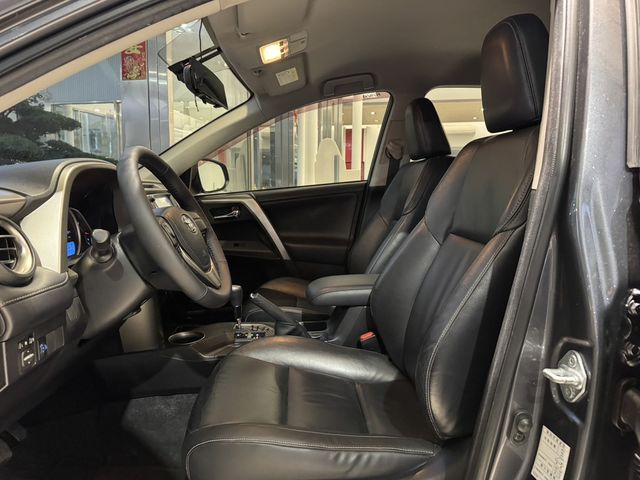 TOYOTA豐田 RAV4  第10張相片