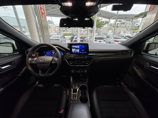 FORD福特 KUGA  第5張相片
