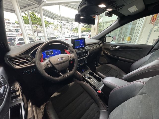 FORD福特 KUGA  第6張相片