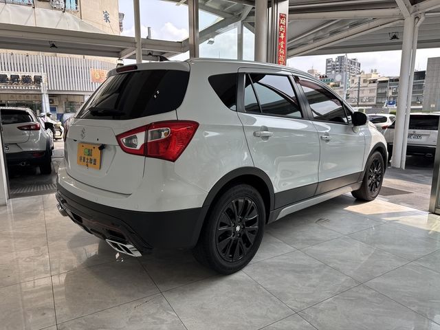 SUZUKI鈴木 SX4  第2張相片