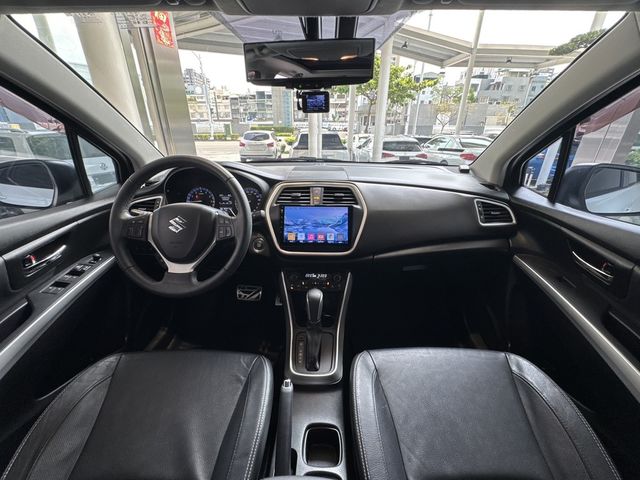 SUZUKI鈴木 SX4  第7張相片