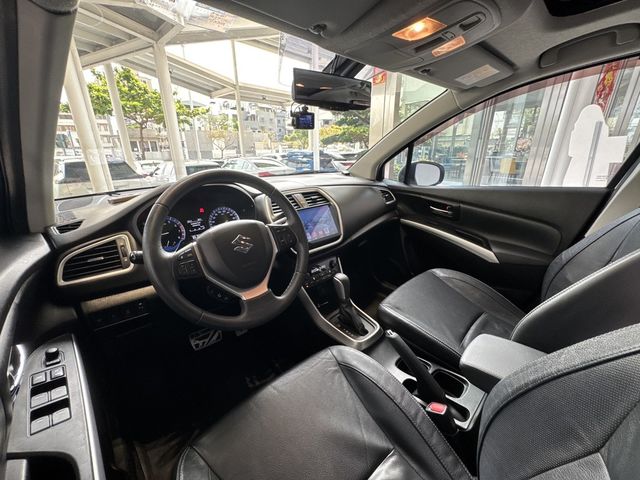 SUZUKI鈴木 SX4  第8張相片