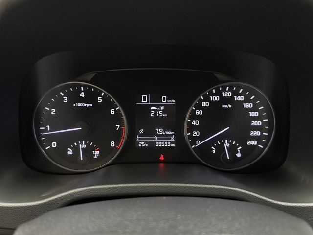 HYUNDAI現代 ELANTRA  第17張相片